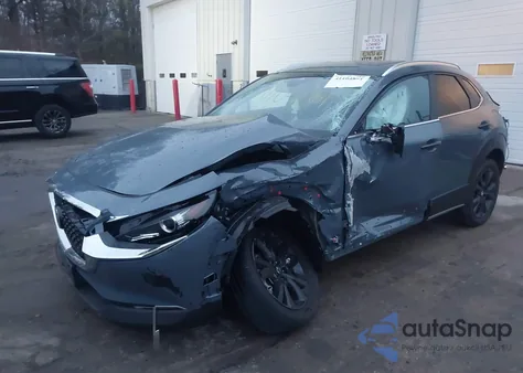 2023 Mazda Cx-30 2.5 S Carbon Edition z USA, uszkodzony, nr VIN 3MVDMBCM5PM545150